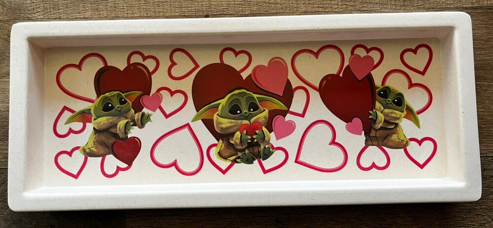 DISNEY STAR WARS MANDALORIAN GROGU VALENTINES SERVING TRAY heart